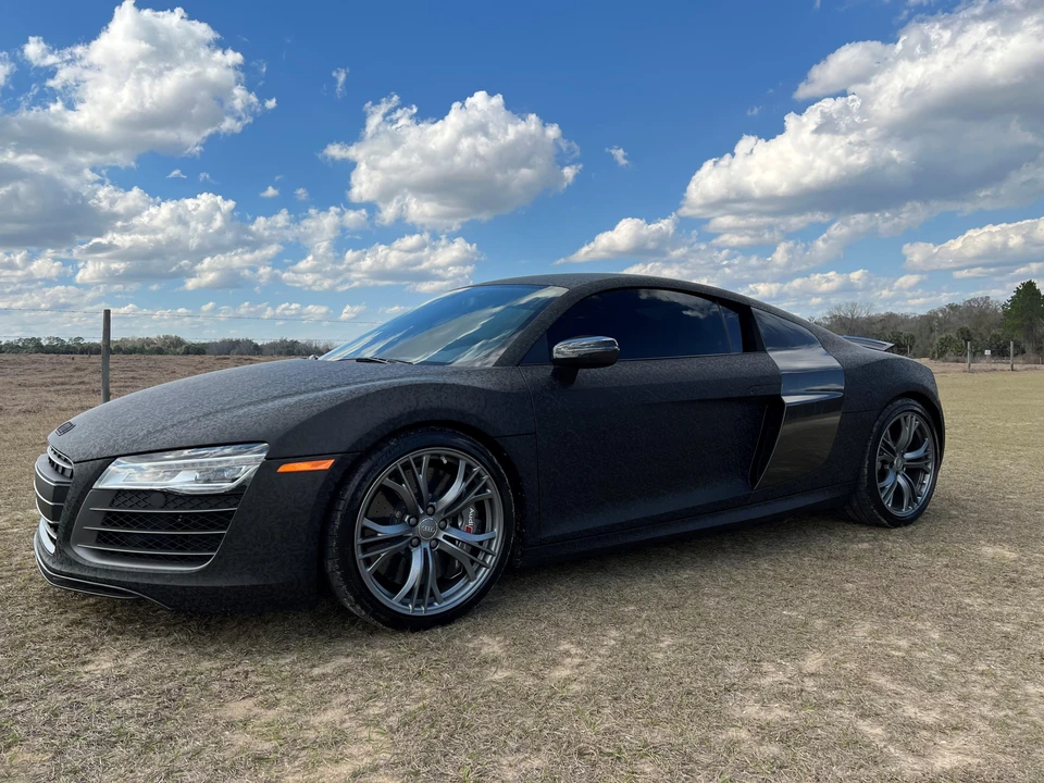 2015 Audi 42 R8 - Image 6 of 31