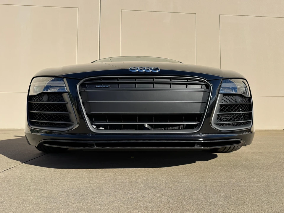 2015 Audi 42 R8 - Image 28 of 31