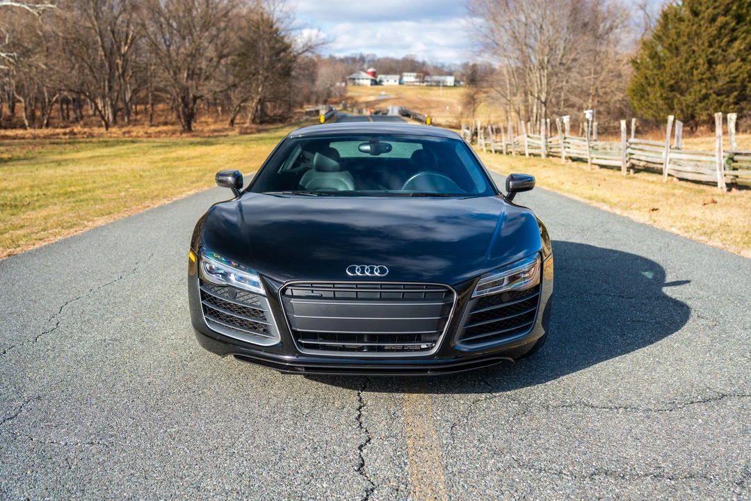 2015 Audi 42 R8 - Image 7 of 31