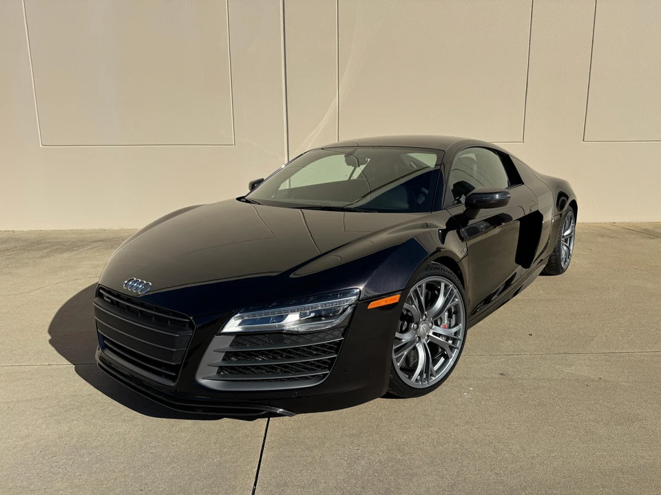 2015 Audi 42 R8 - Image 31 of 31