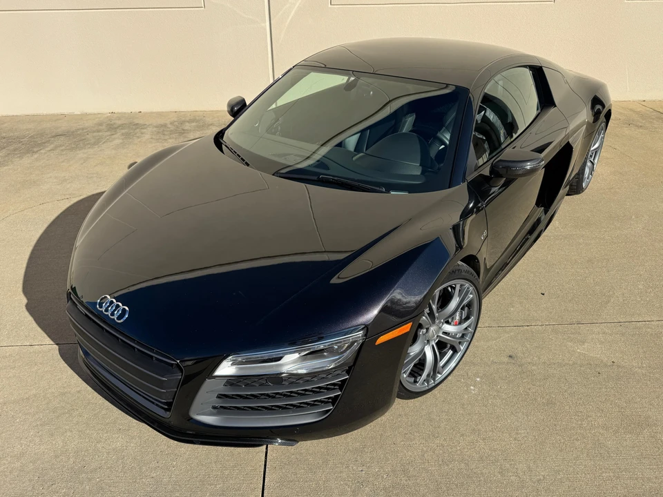 2015 Audi 42 R8 - Image 29 of 31