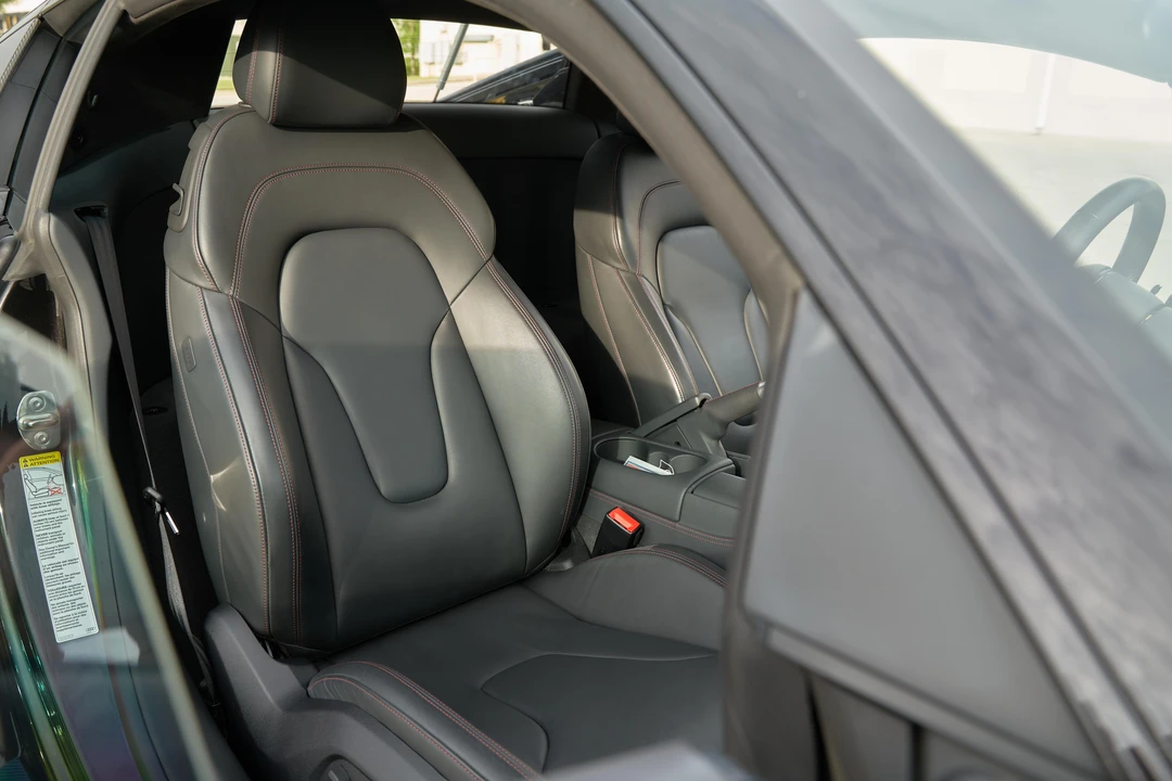2015 Audi 42 R8 - Image 28 of 31