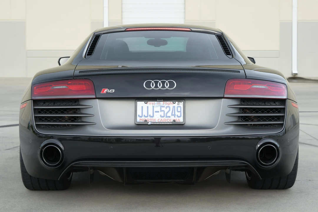 2015 Audi 42 R8 - Image 5 of 31