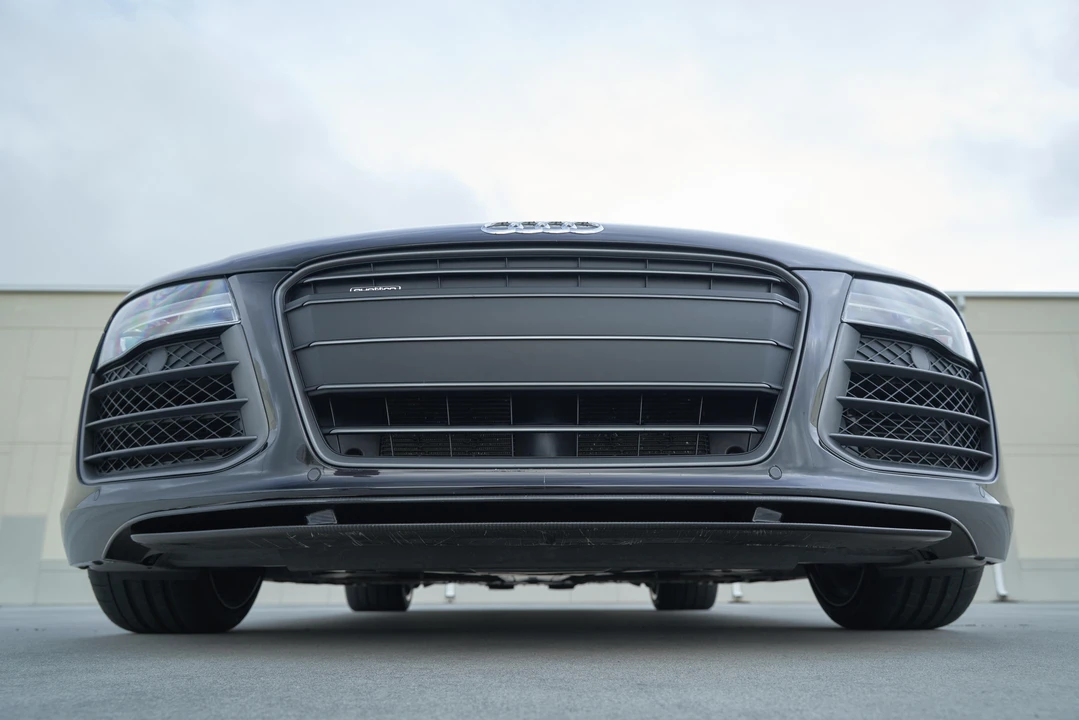 2015 Audi 42 R8 - Image 6 of 31