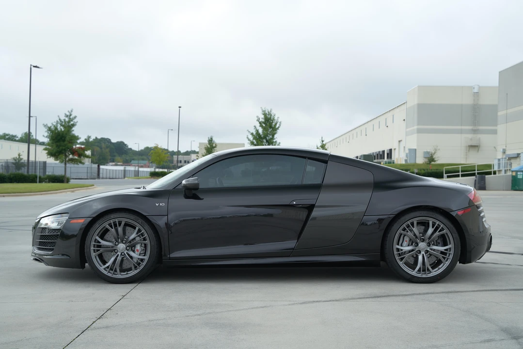 2015 Audi 42 R8 - Image 7 of 31