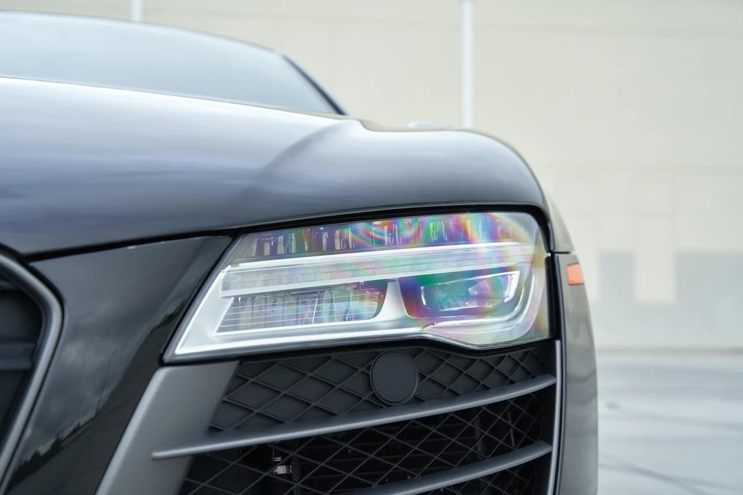 2015 Audi 42 R8 - Image 13 of 31