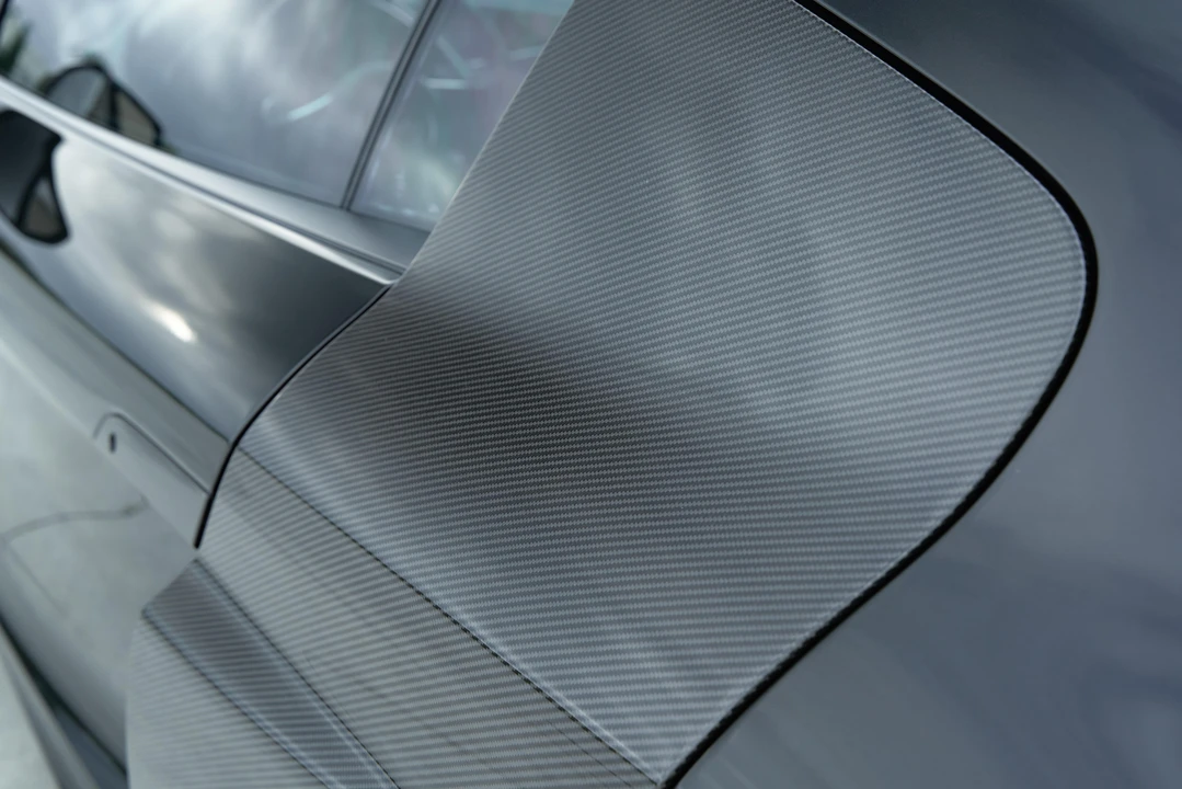 2015 Audi 42 R8 - Image 16 of 31