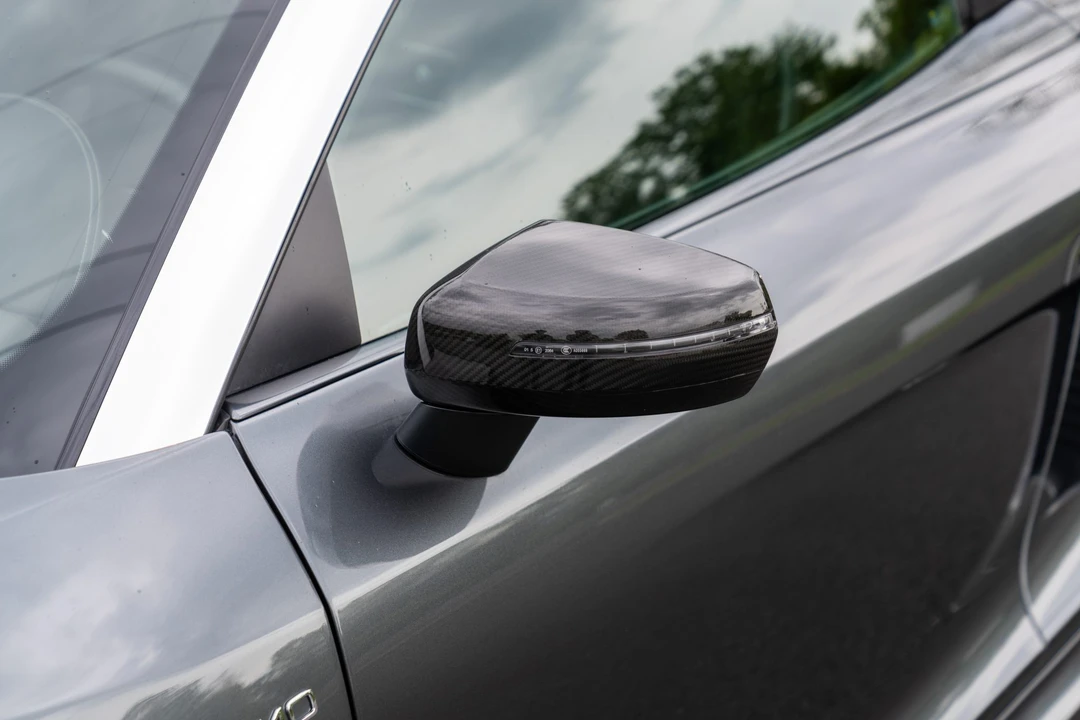2015 Audi 42 R8 - Image 29 of 31