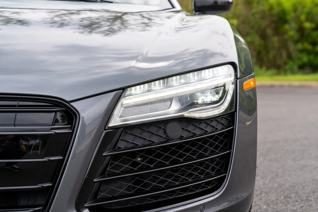 2015 Audi 42 R8 - Image 23 of 31