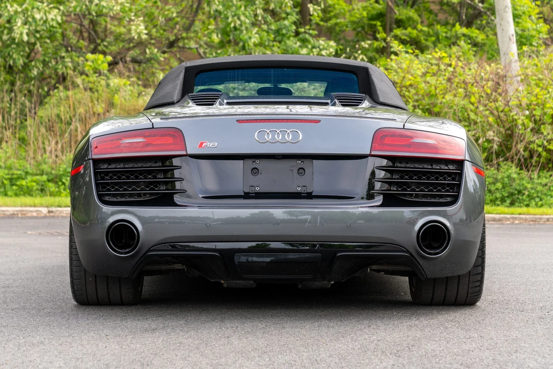 2015 Audi 42 R8 - Image 16 of 31