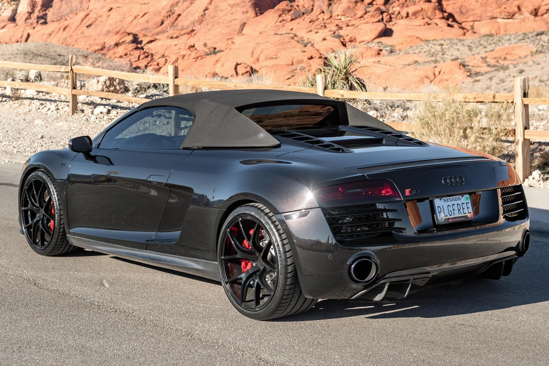 2015 Audi 42 R8 - Image 4 of 31