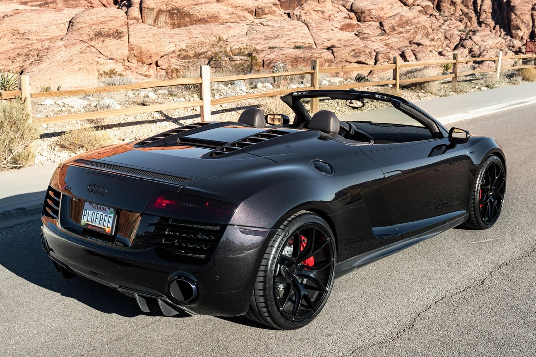 2015 Audi 42 R8 - Image 12 of 31