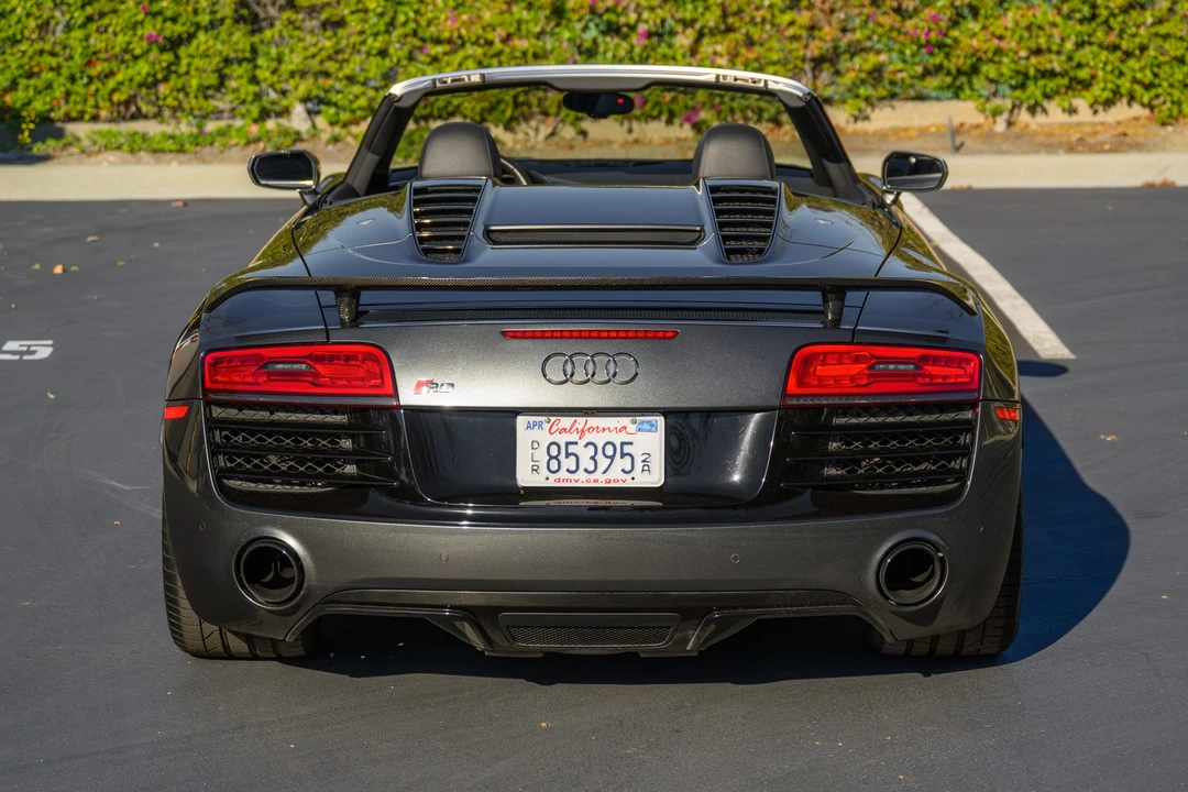 2015 Audi 42 R8 - Image 22 of 31