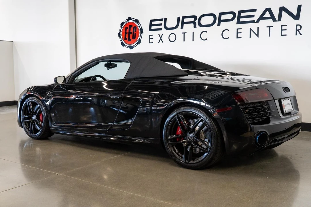 2015 Audi 42 R8 - Image 20 of 21
