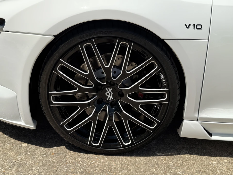 2015 Audi 42 R8 - Image 28 of 31