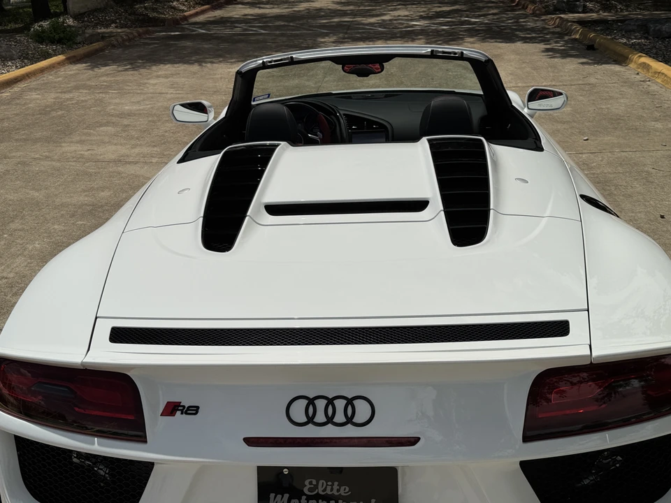 2015 Audi 42 R8 - Image 24 of 31