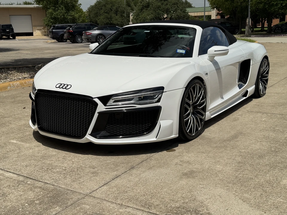 2015 Audi 42 R8 - Image 15 of 31