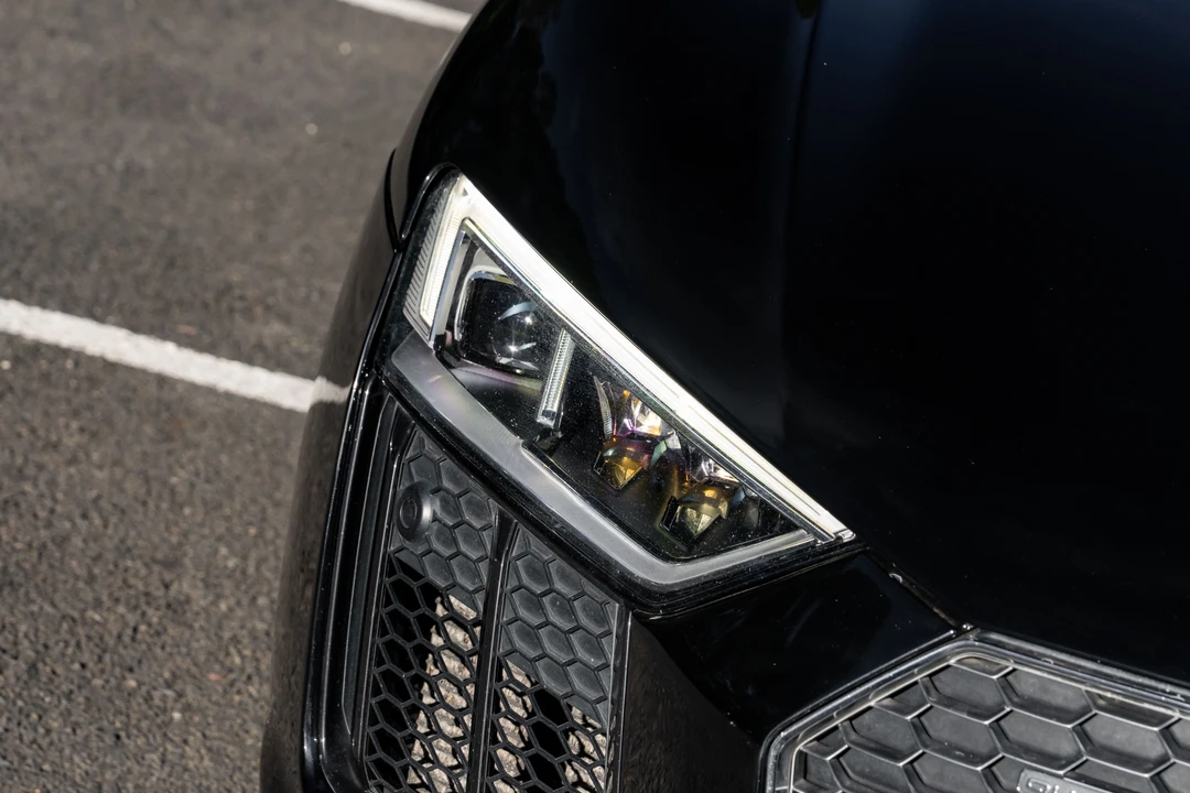 2015 Audi 42 R8 - Image 16 of 31