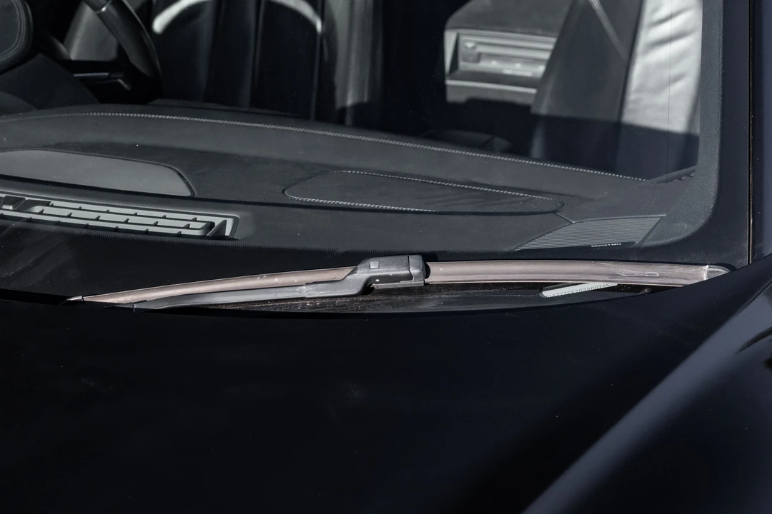 2015 Audi 42 R8 - Image 24 of 31