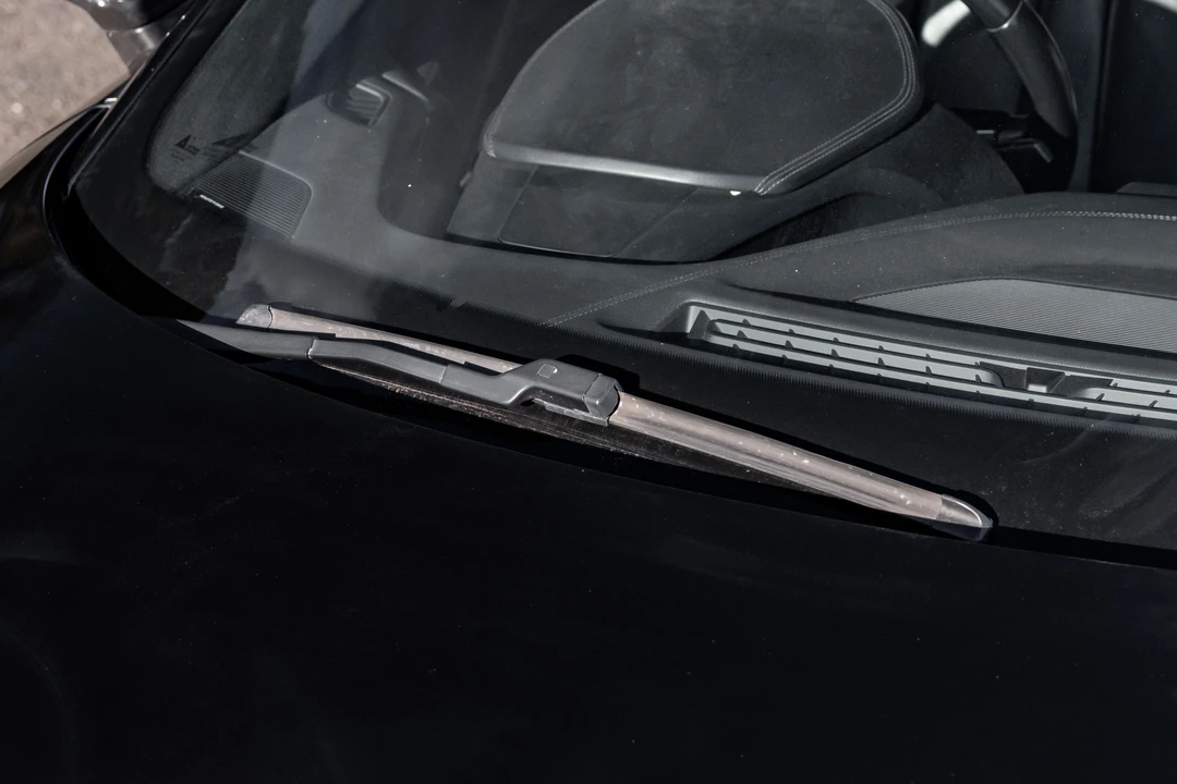 2015 Audi 42 R8 - Image 25 of 31