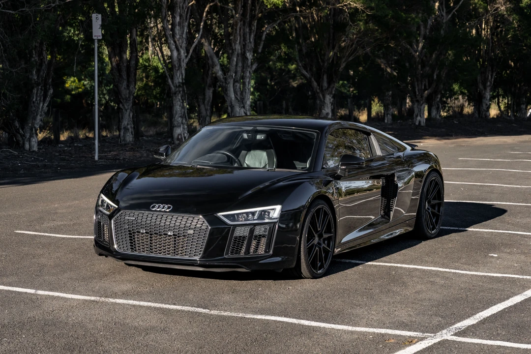 2015 Audi 42 R8 - Image 3 of 31