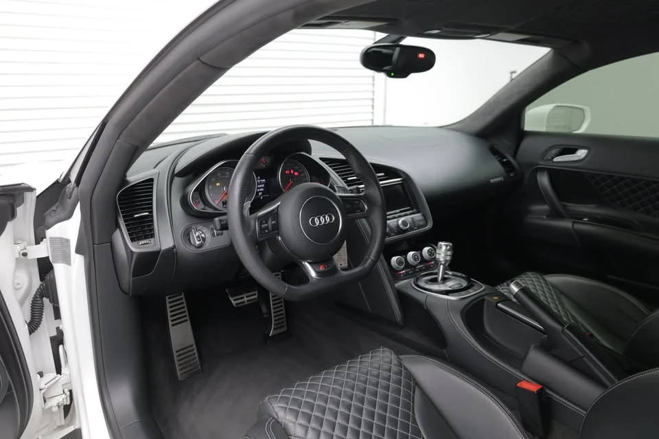 2015 Audi 42 R8 - Image 4 of 6