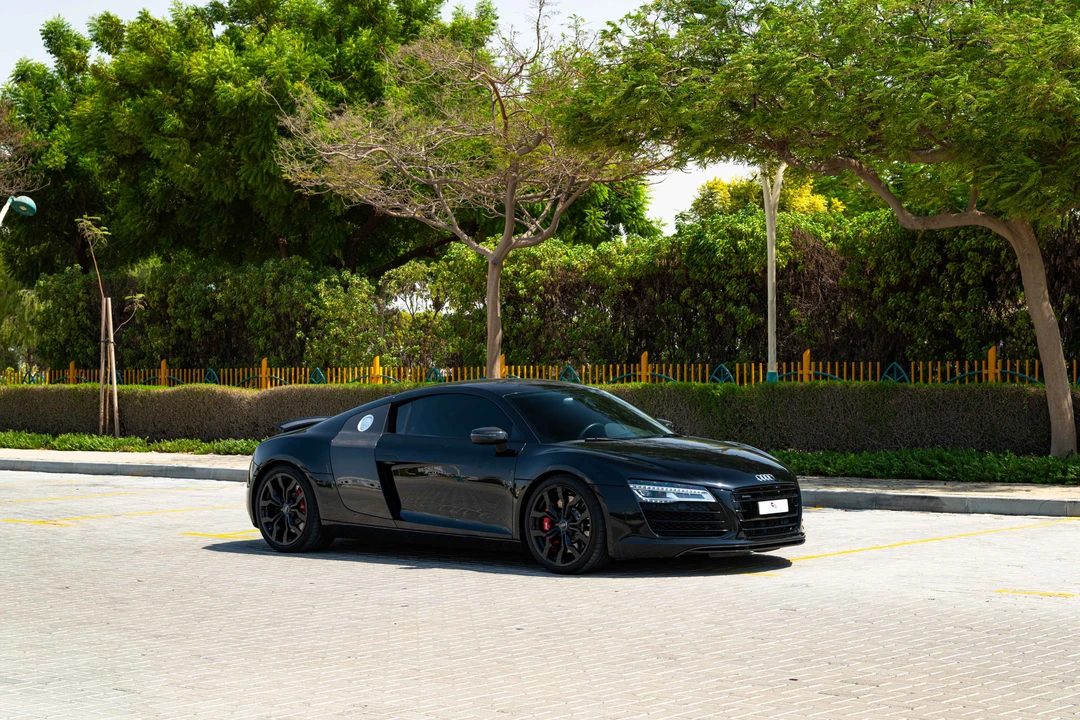2015 Audi 42 R8 - Image 9 of 31