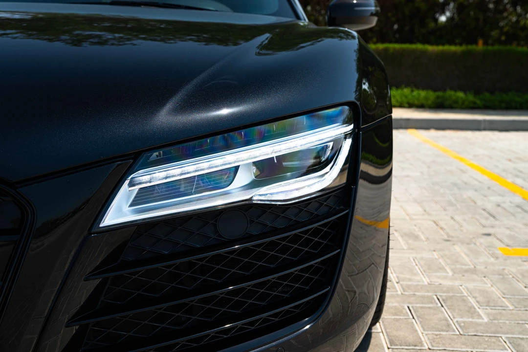 2015 Audi 42 R8 - Image 16 of 31