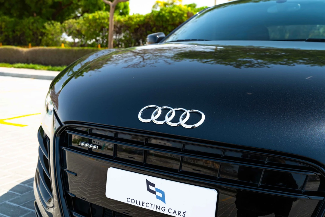 2015 Audi 42 R8 - Image 19 of 31