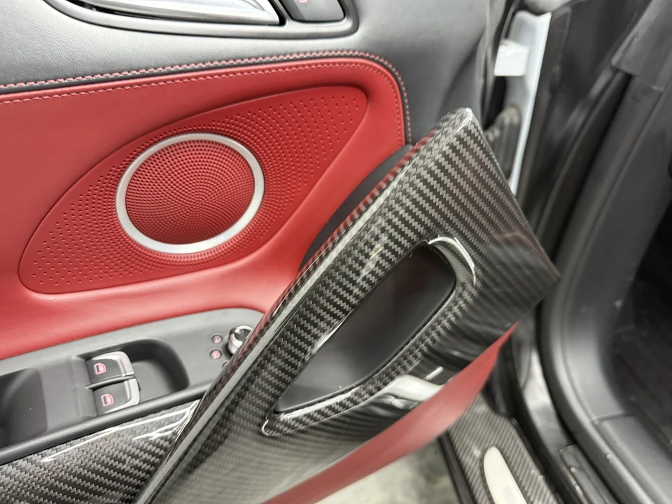 2015 Audi 42 R8 - Image 13 of 21