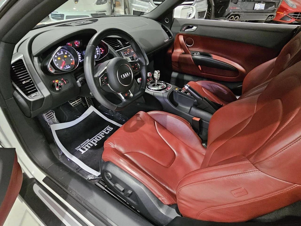 2015 Audi 42 R8 - Image 5 of 31