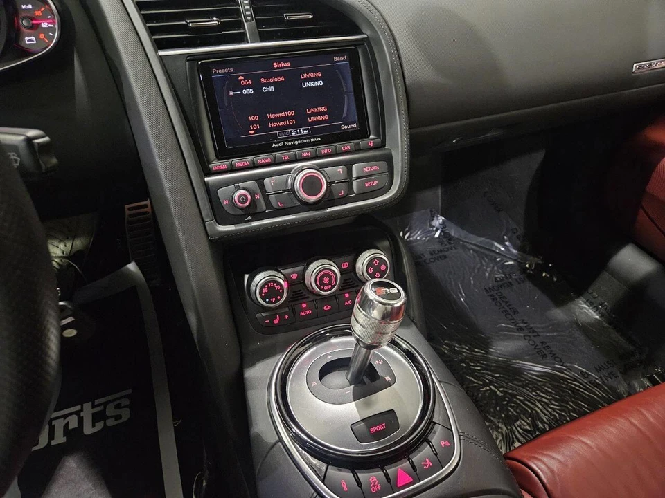2015 Audi 42 R8 - Image 22 of 31