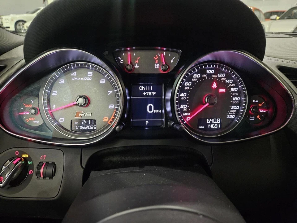 2015 Audi 42 R8 - Image 21 of 31