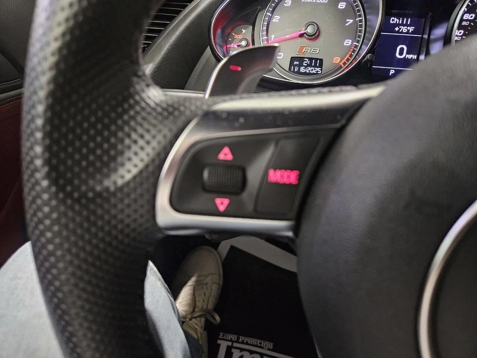 2015 Audi 42 R8 - Image 24 of 31