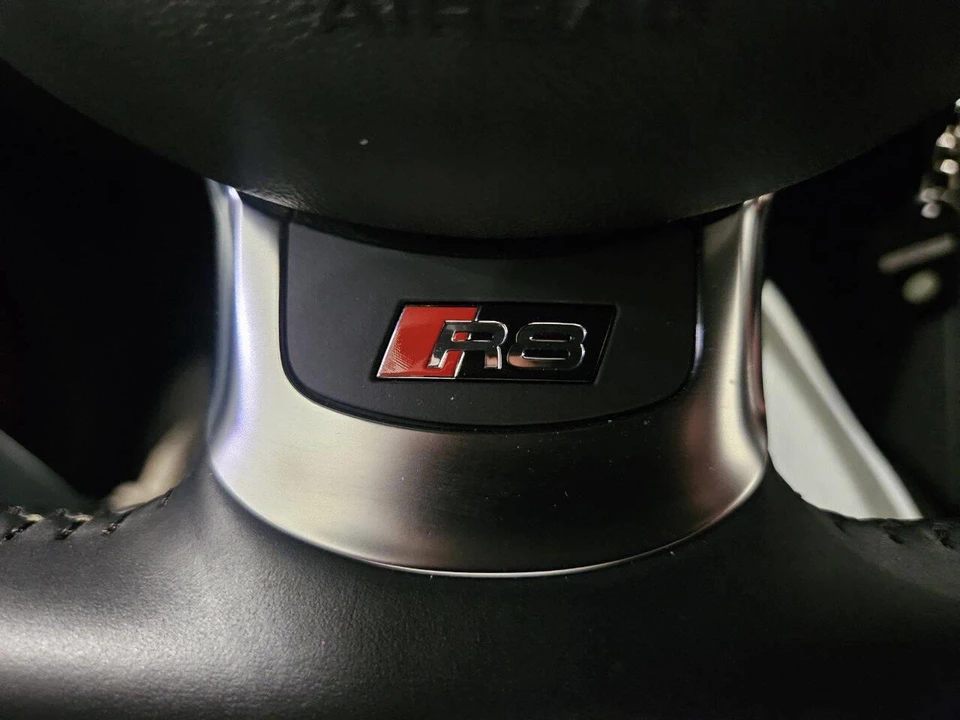 2015 Audi 42 R8 - Image 25 of 31