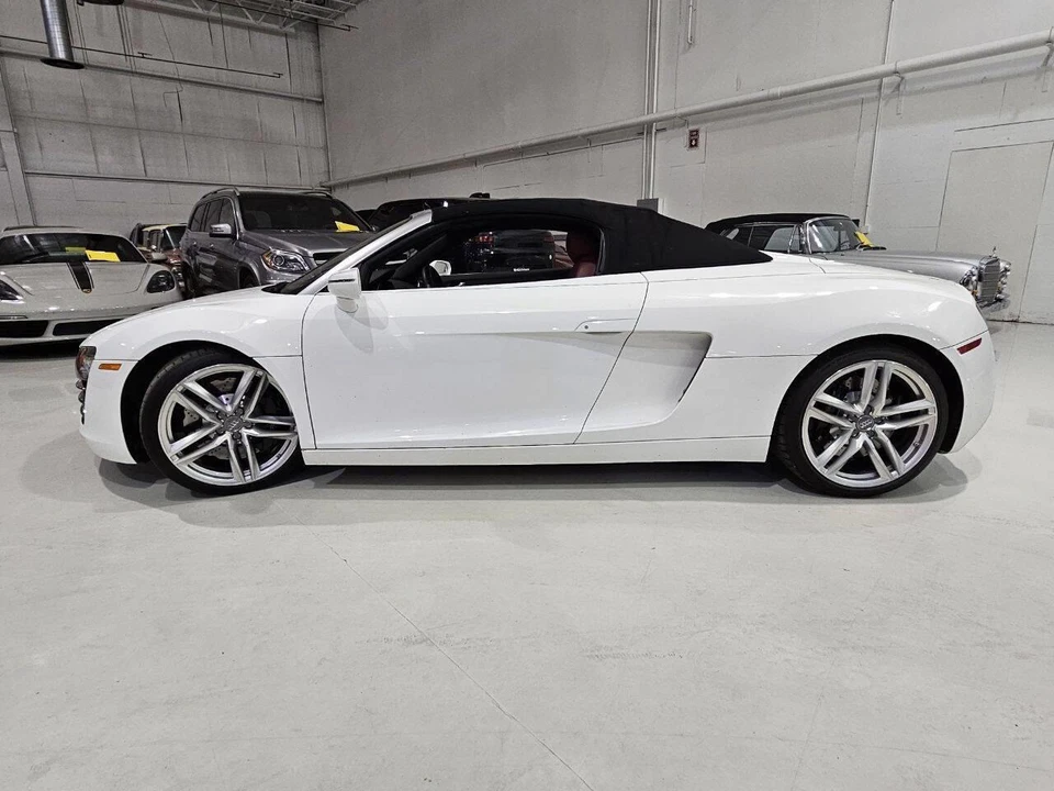 2015 Audi 42 R8 - Image 16 of 31