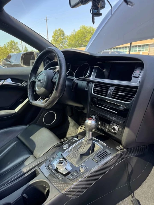2015 Audi B8 RS5 - Image 9 of 14