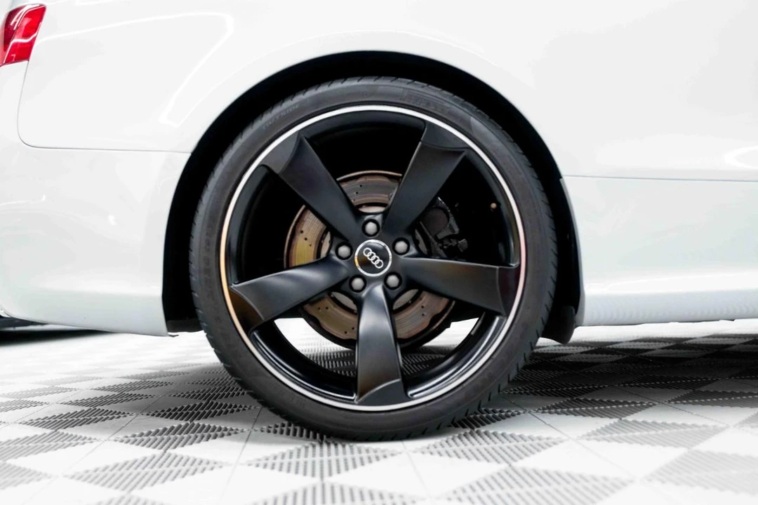 2015 Audi B8 RS5 - Image 24 of 31