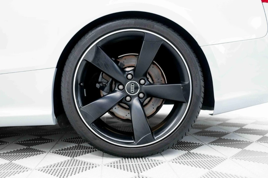 2015 Audi B8 RS5 - Image 25 of 31