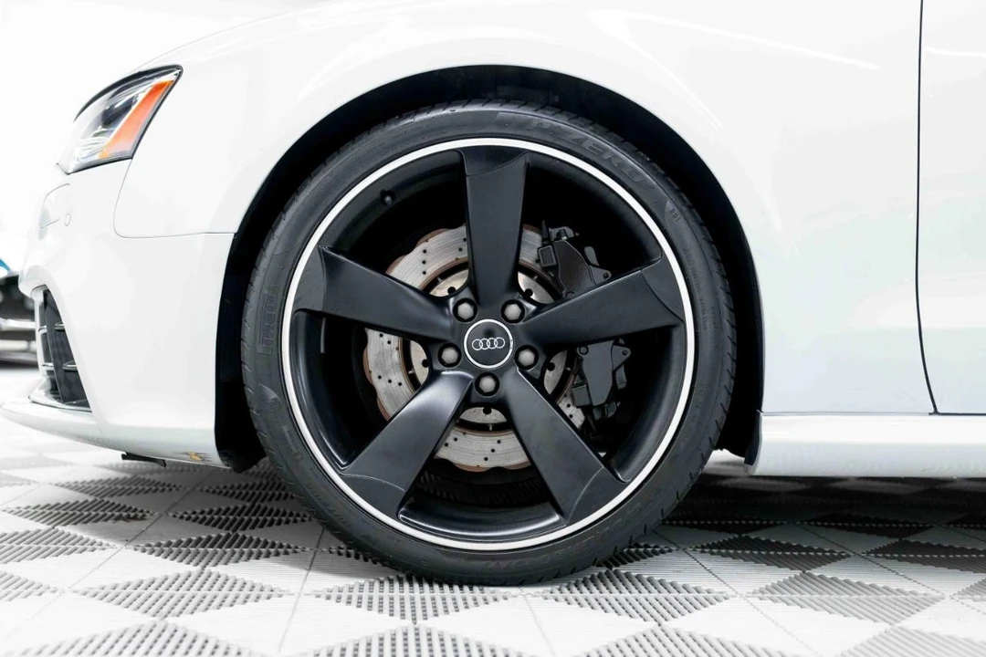 2015 Audi B8 RS5 - Image 22 of 31