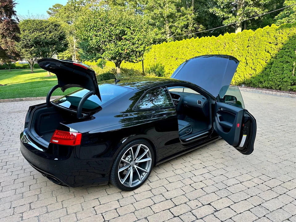 2015 Audi B8 RS5 - Image 25 of 31