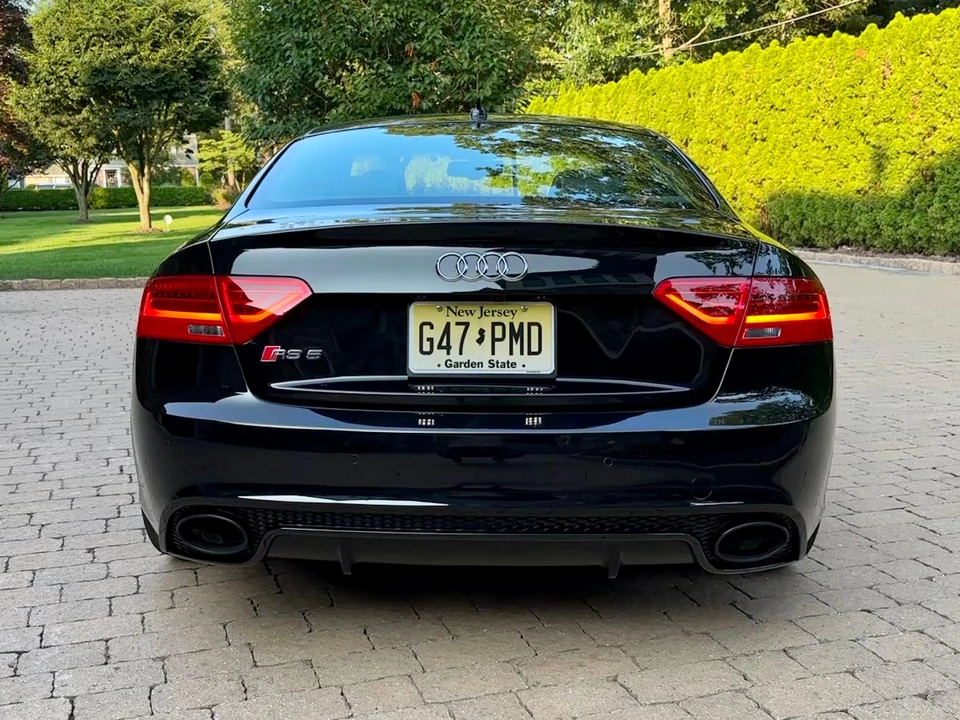 2015 Audi B8 RS5 - Image 16 of 31