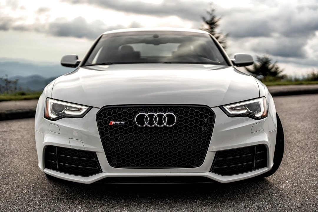 2015 Audi B8 RS5 - Image 8 of 31
