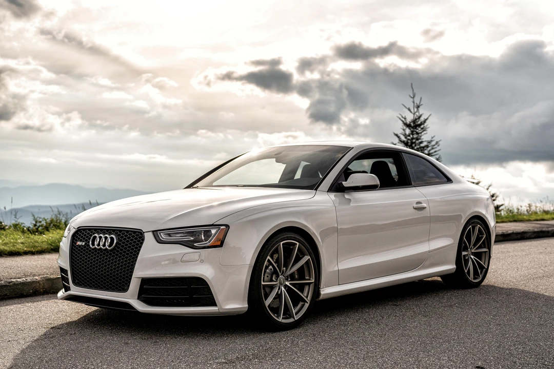 2015 Audi B8 RS5 - Image 14 of 31
