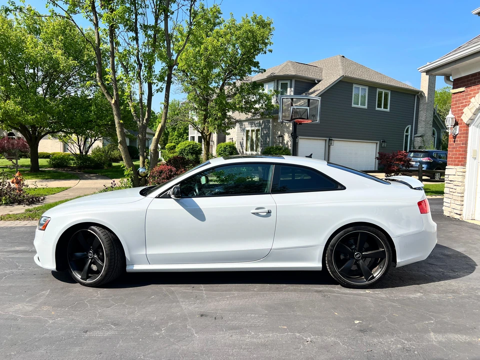 2015 Audi B8 RS5 - Image 9 of 31