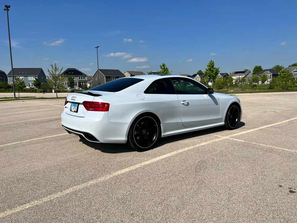 2015 Audi B8 RS5 - Image 11 of 31