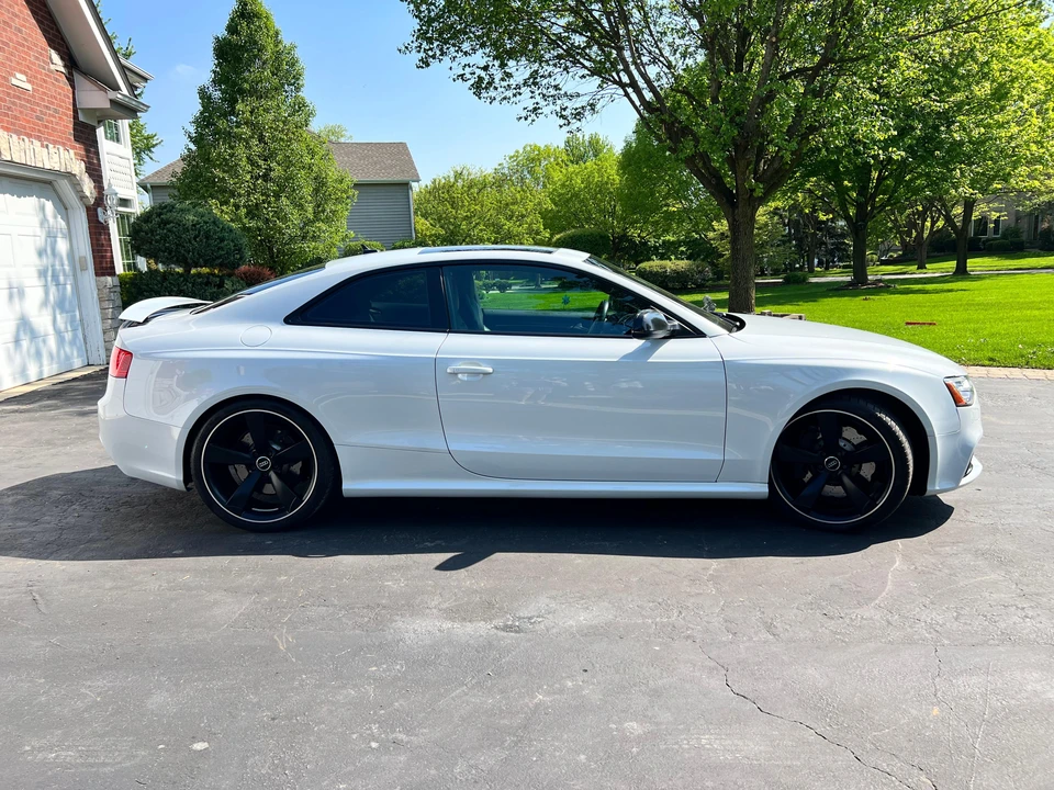 2015 Audi B8 RS5 - Image 12 of 31