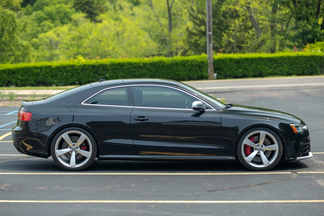 2015 Audi B8 RS5 - Image 5 of 31
