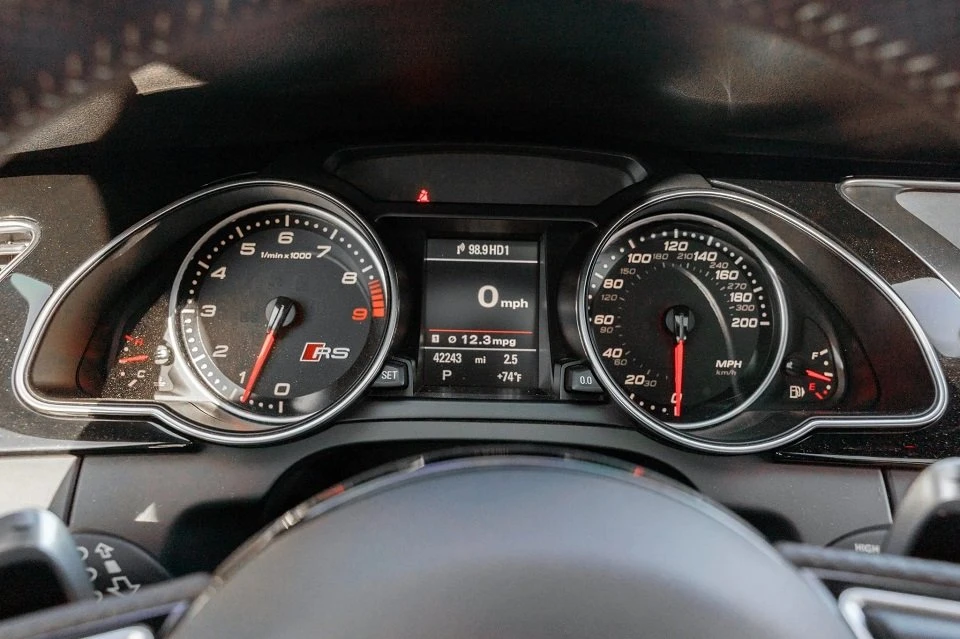 2015 Audi B8 RS5 - Image 8 of 11