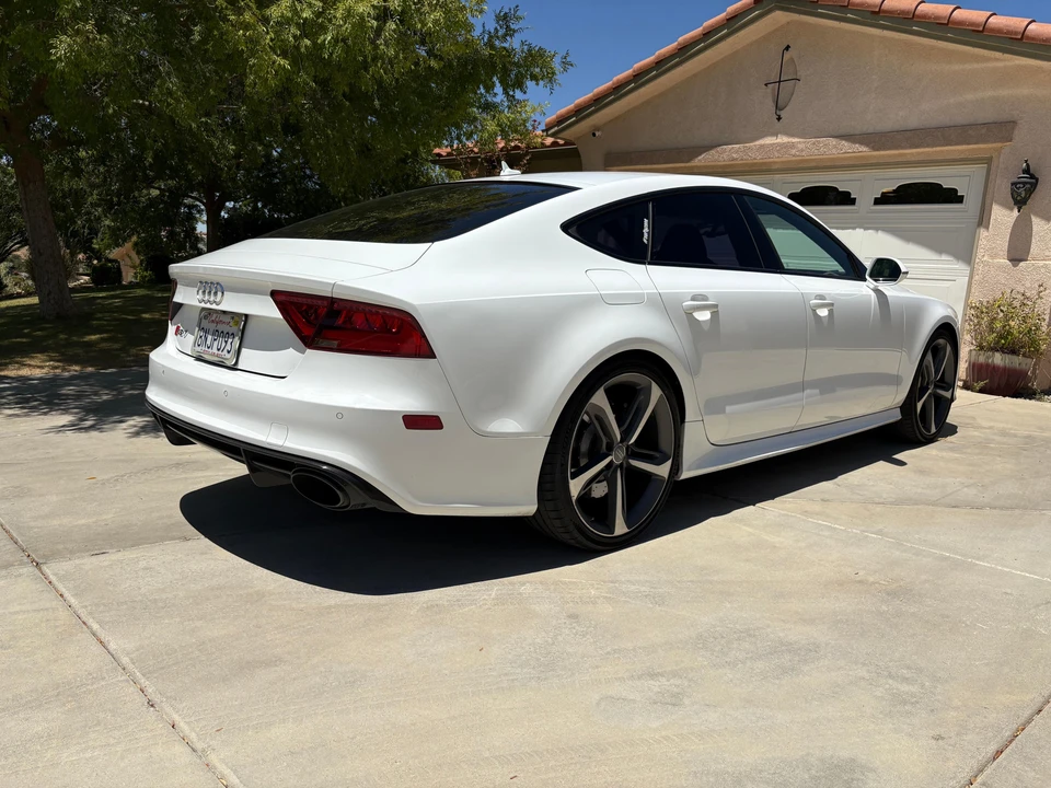 2015 Audi C7 RS7 - Image 11 of 31